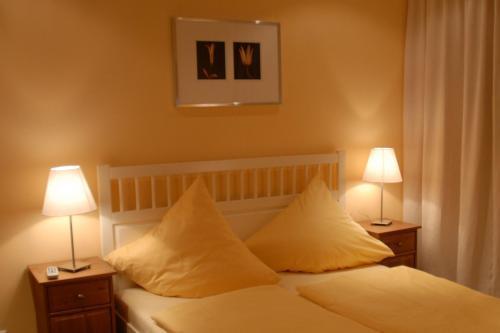 Hotel Akazienhof Дуйсбург Екстериор снимка