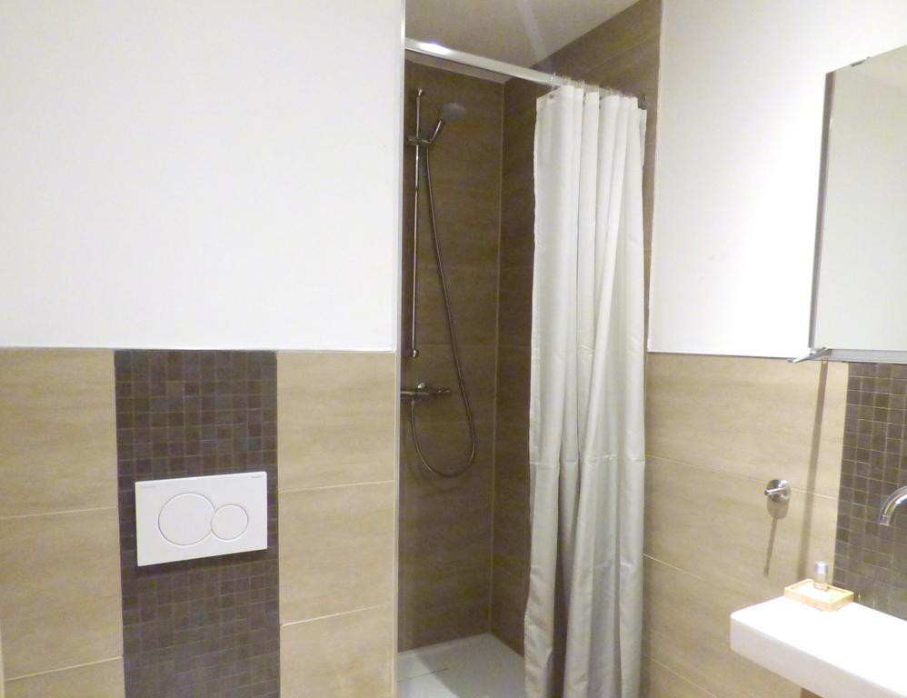 Hotel Akazienhof Дуйсбург Екстериор снимка